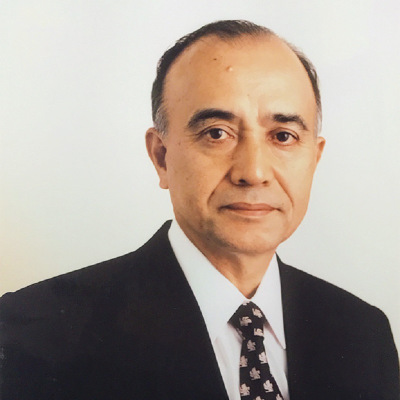 顧問 仁平 圀雄 氏